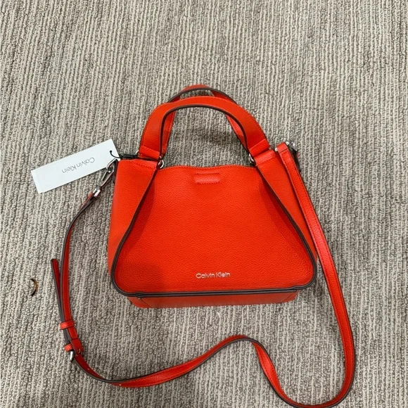 Calvin Klein Vibrant Red Crossbody Bag - Picture 1 of 4